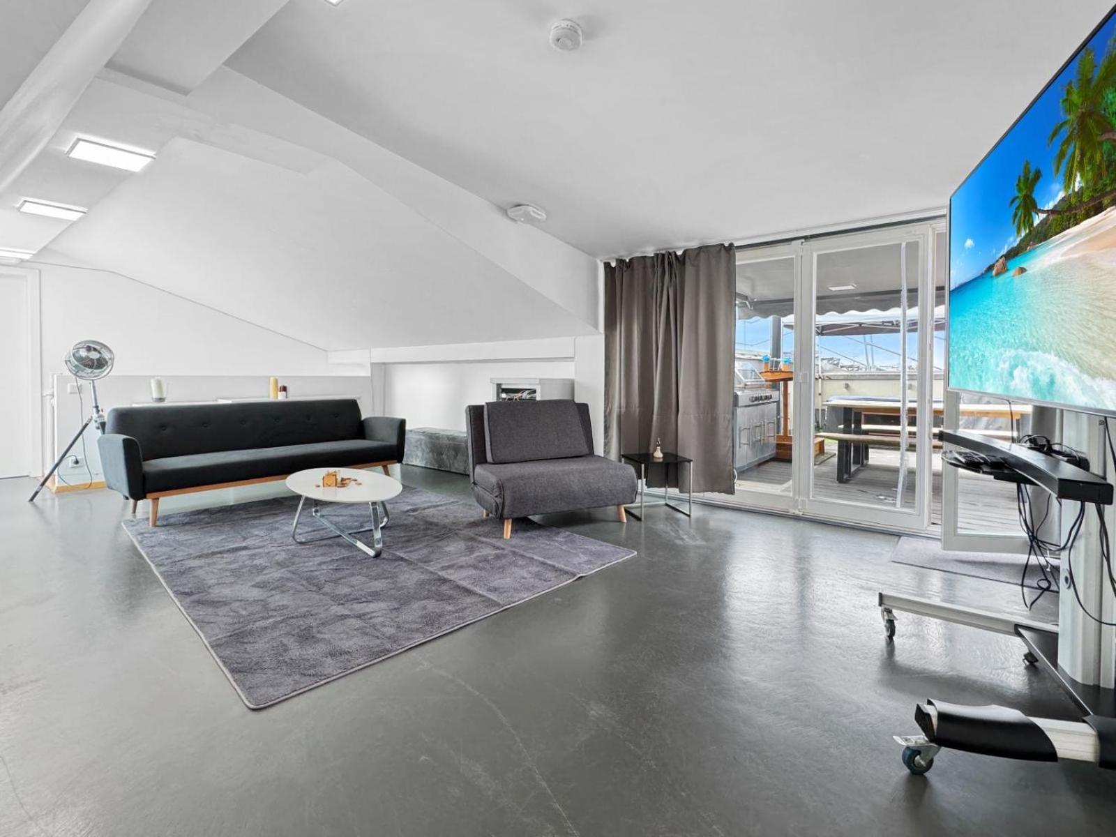 6 Zimmer Maisonette-Penthouse Pool Dachterrasse Luxus Мюнхен Екстериор снимка